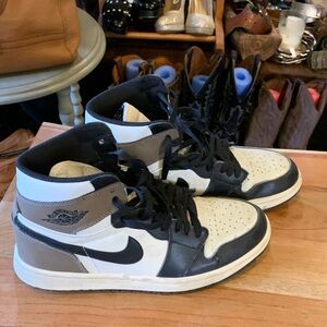 Nike Men's Black, White, and Gray Air Jordan Sneakers